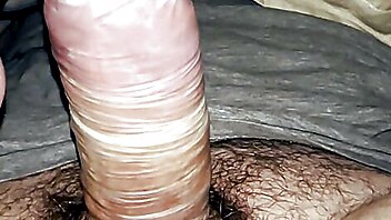 Him lick cum off her, teen orgasm close up, cum orgasm mouth, cum drink cumshot, condom handjob wank