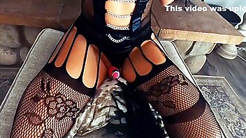 Piercing sklavin anal, sklave arsch devot, amateur handschellen, bdsm anal devote, tits bondage anal, schwanz selber