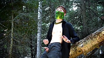 insert into urethra