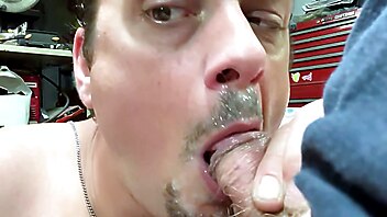 amateur love eat cum