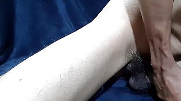 It is hard to get hard, indian boy massage, big cock gay masseur, massage getting hard, amateur boys webcam, big soft cock