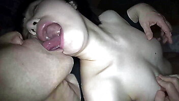 Masturbace dvě, asian domination, masturbace skolacka, asiatky spaní, sleeping sex